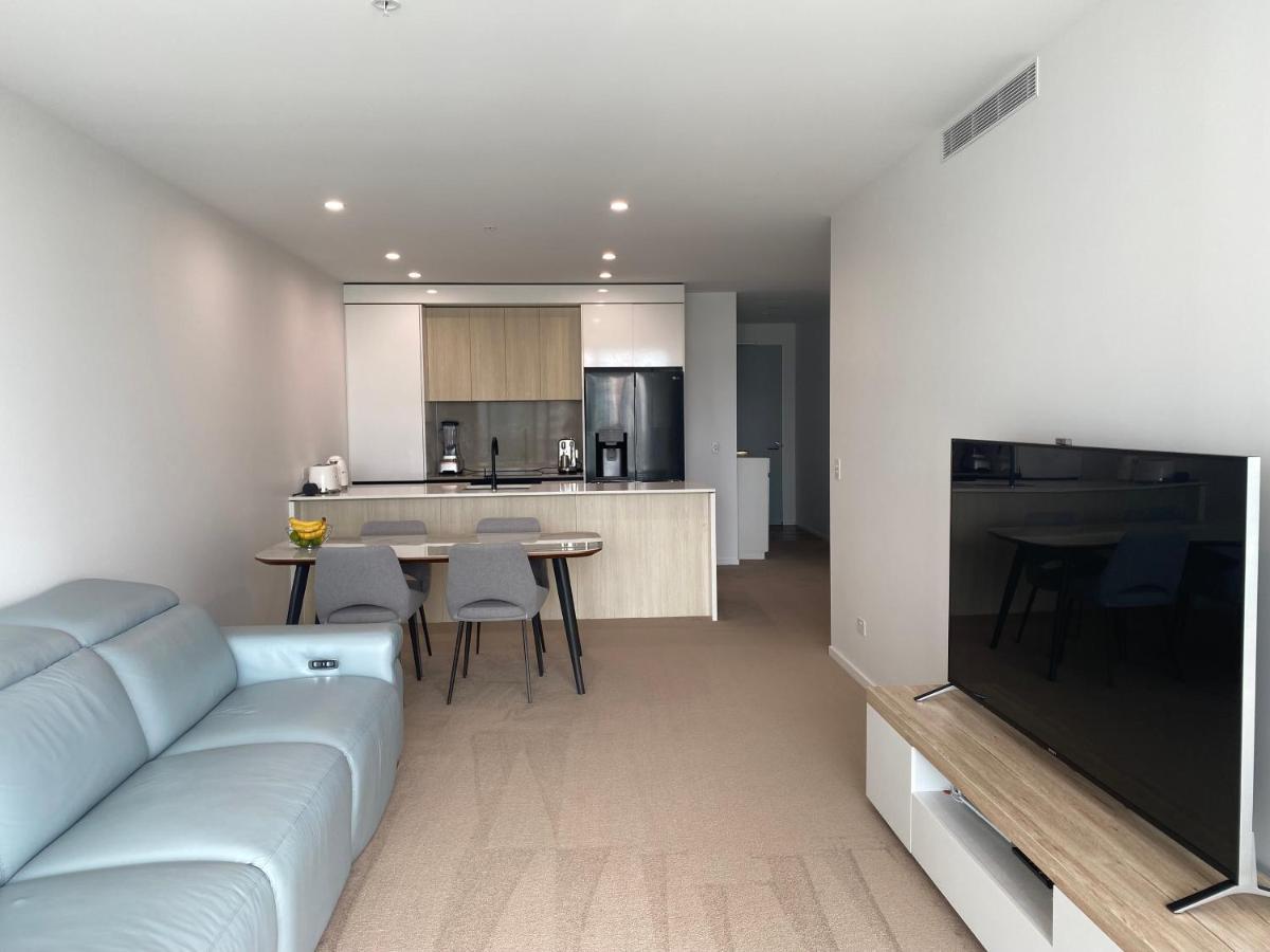Koko Luxury Apartment In Broadbeach โกลด์โคสต์ ภายนอก รูปภาพ