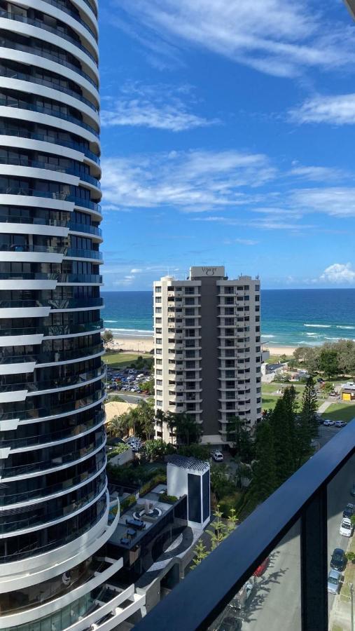 Koko Luxury Apartment In Broadbeach โกลด์โคสต์ ภายนอก รูปภาพ