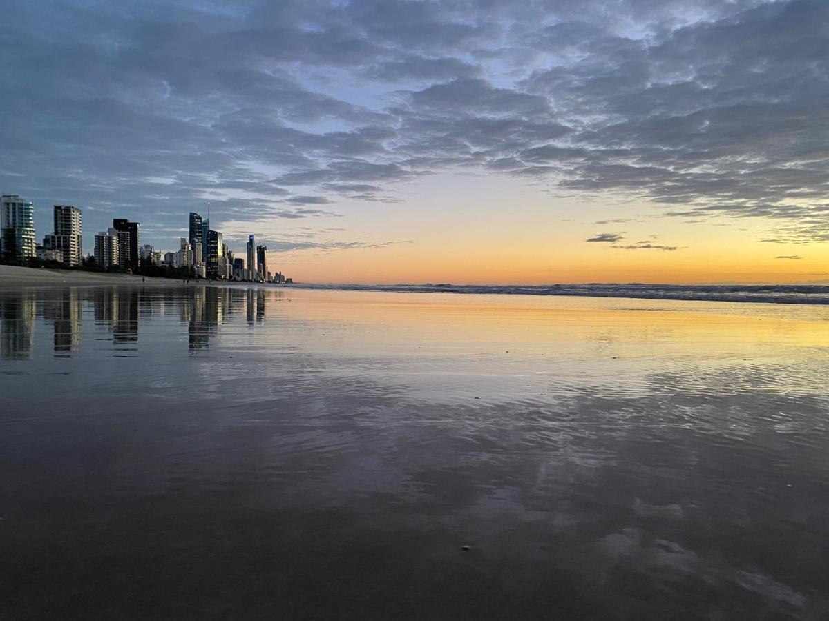 Koko Luxury Apartment In Broadbeach โกลด์โคสต์ ภายนอก รูปภาพ