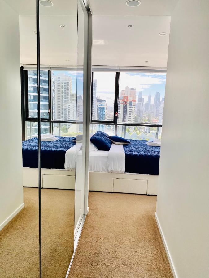 Koko Luxury Apartment In Broadbeach โกลด์โคสต์ ภายนอก รูปภาพ
